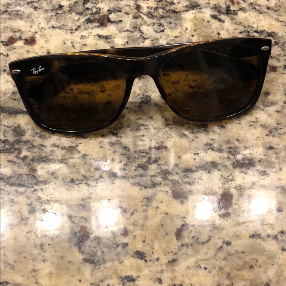 Men’s new wayfarer sunglasses